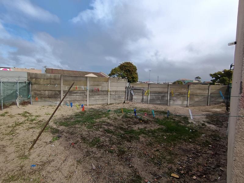 2 Bedroom Property for Sale in Belhar Western Cape